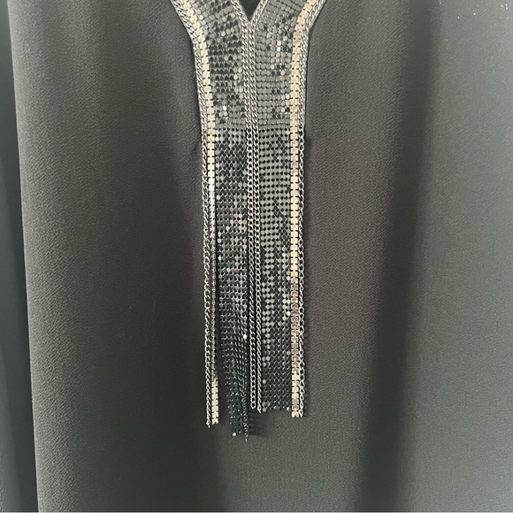 Frank Lyman Cold Shoulder Embellished Tunic Black Made in Canada Size L - Picture 8 of 8